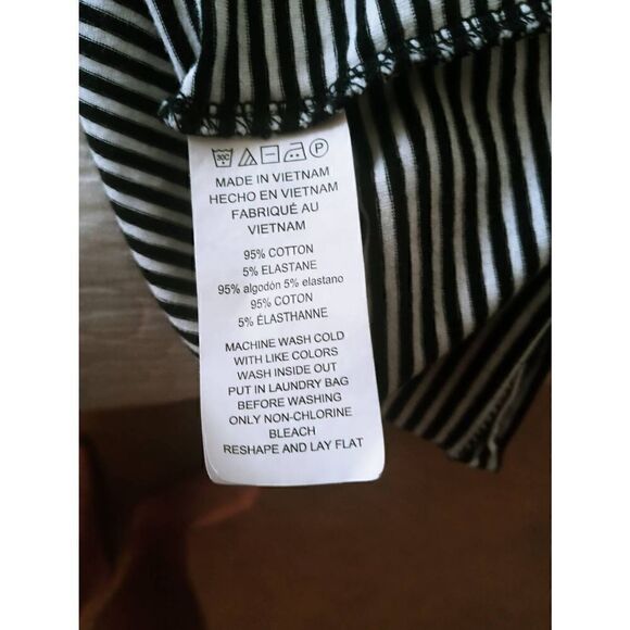 MICHAEL by Michael Kors open Shoulder Style Small Stripe Blouse-Large - Picture 6 of 6